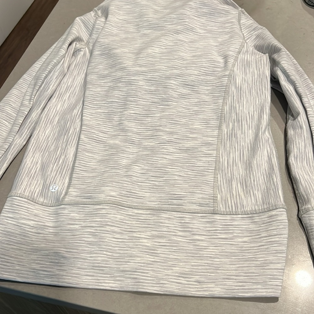 lululemon athletica Light Gray & White Hooded Zip-Up Jacket - Picture 2 of 5